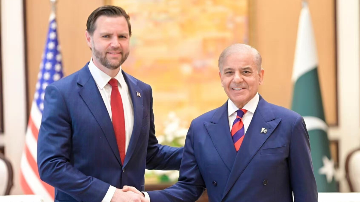 Irán y EEUU concluyen con «optimismo» la primera fase de sus negociaciones