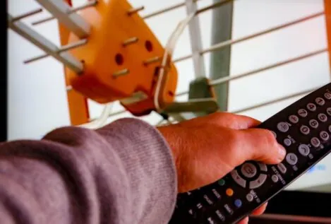 El consumo de televisión en marzo fue de 4 horas y 44 minutos, once menos que en 2025