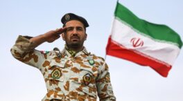 El plan de Irán para defenderse de un posible ataque de Trump: tanques, obuses y misiles