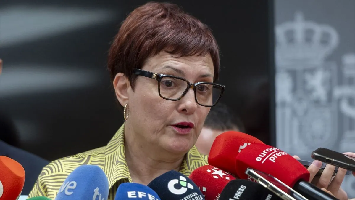 Canarias urge a Rego a prorrogar el decreto que permite el traslado de menores migrantes