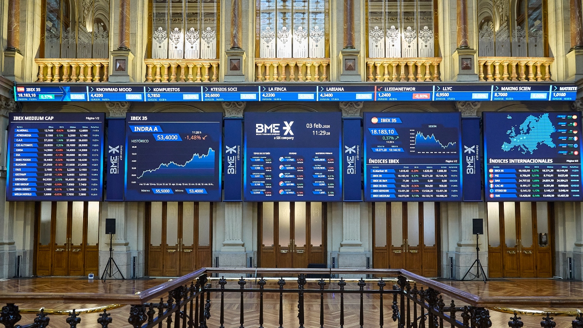 El Ibex 35 sube el 3,94% y recupera niveles previos al conflicto, tras la tregua con Irán