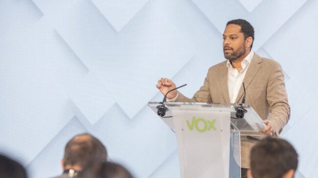 Vox se aferra a Castilla y León para cerrar los pactos con el PP antes de la campaña andaluza