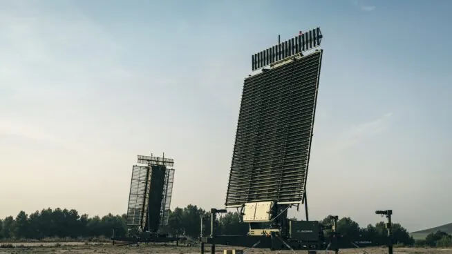 Indra firma con la Marina de Tailandia su primer contrato tras la salida de Ángel Escribano