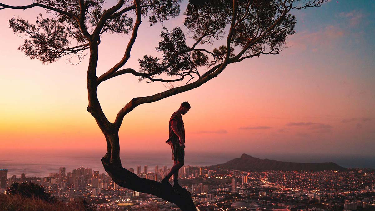 Jean Jacques Rousseau, filósofo, ya lo advirtió en el año 1762: «La base de la felicidad es que tus capacidades sean iguales a tus deseos»