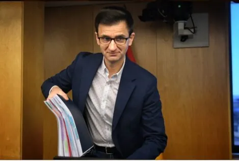 Malestar en RTVE por la reconversión de sus centros territoriales en plena vorágine electoral