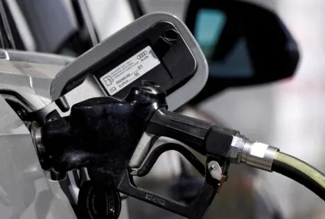 Un economista israelí alerta del riesgo de desabastecimiento de combustible en España