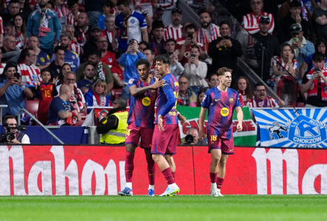 Lewandowski acerca al Barça al título de liga tras vencer al Atlético en el Metropolitano