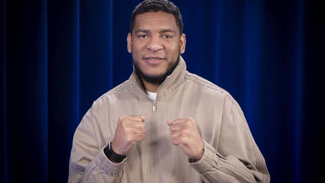 VIDEO |  Enmanuel Reyes Pla: «Pablo Iglesias vive de la pobreza del pueblo»