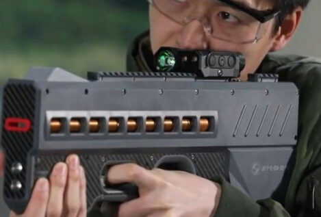China prueba un rifle electromagnético sin pólvora que lanza 3.000 proyectiles por minuto