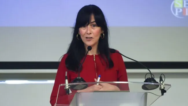 La presidenta de la SEPI defiende el rescate Plus Ultra: «Tenía pérdidas pero era solvente»