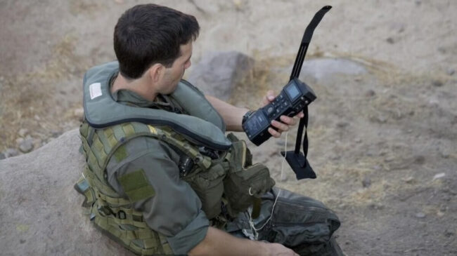 La clave del rescate más costoso de la historia estaba en el bolsillo del piloto: el CSEL