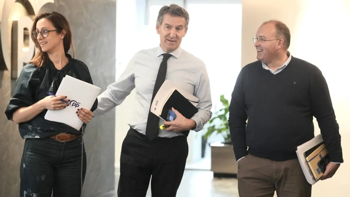 El PP cerrará primero el pacto de Extremadura y Aragón y no ha hablado de cargos con Vox
