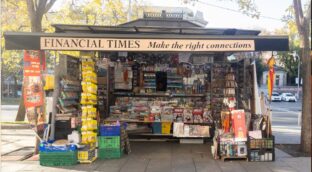 ¿Vuelta al papel? Los medios regresan al quiosco frente a la masacre de la IA