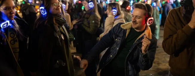 Las restricciones al ruido disparan el fenómeno de las discotecas silenciosas