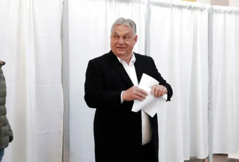 Terminan las elecciones de Hungría con una participación histórica del 78,8%