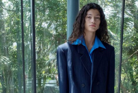 Se acabó la espera: llegan a Zara, Mango y Primark las faldas 'midi' ideales para salidas de fin de semana esta primavera