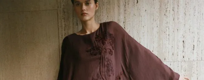 Zara, Mango y otras tres marcas españolas tienen los siete vestidos de invitada de boda con los que acertarás esta primavera 2026