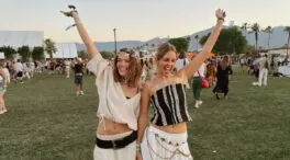 Di adiós a los 'tops cropped': Zara y Mango tienen las prendas que han arrasado en Coachella 2026 y que puedes reutilizar para llevarlas a diario