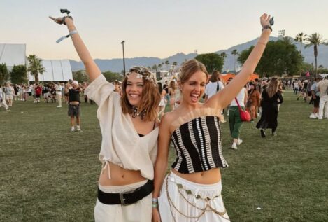 Di adiós a los 'tops cropped': Zara y Mango tienen las prendas que han arrasado en Coachella 2026 y que puedes reutilizar para llevarlas a diario