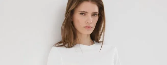 Las expertas en moda coinciden: Zara y Mango tienen los vaqueros con el corte tendencia que sienta bien de los 30 en adelante