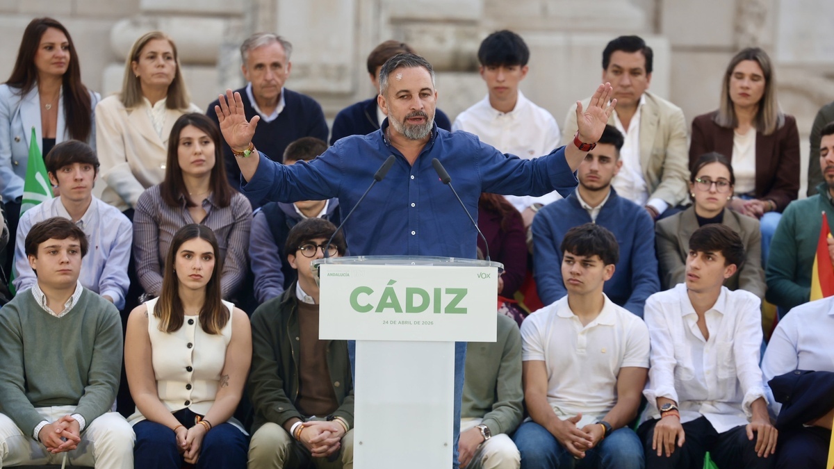 Abascal llama «mierda» a Sánchez y «rata» a Marlaska por dejar boicotear los mítines de Vox