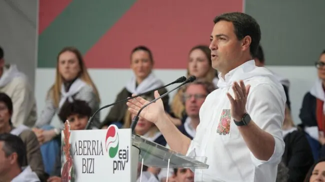 Pradales reclama el 'Guernica': «Exhumaron a Franco y no pueden traer un cuadro a Euskadi»