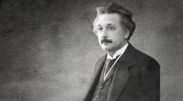 Albert Einstein, filósofo de la ciencia, ya avisó en 1955: «No intentes convertirte en un hombre de éxito, sino más bien en un hombre de valor»