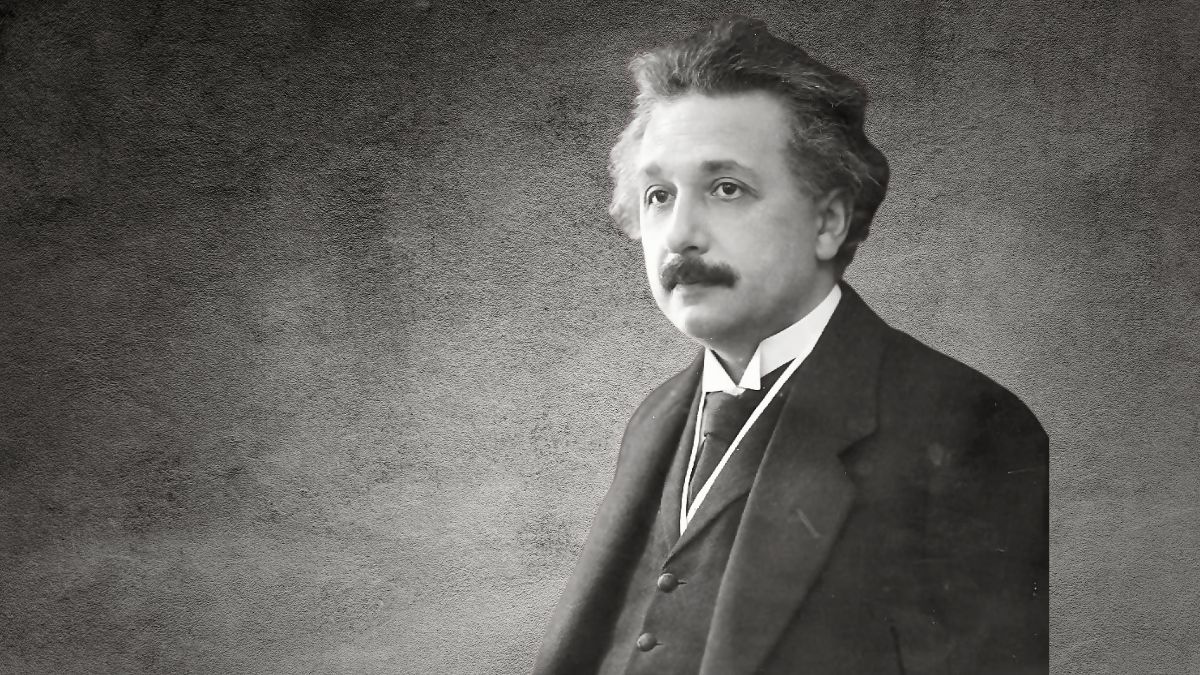 Albert Einstein, filósofo de la ciencia, ya avisó en 1955: «No intentes convertirte en un hombre de éxito, sino más bien en un hombre de valor»