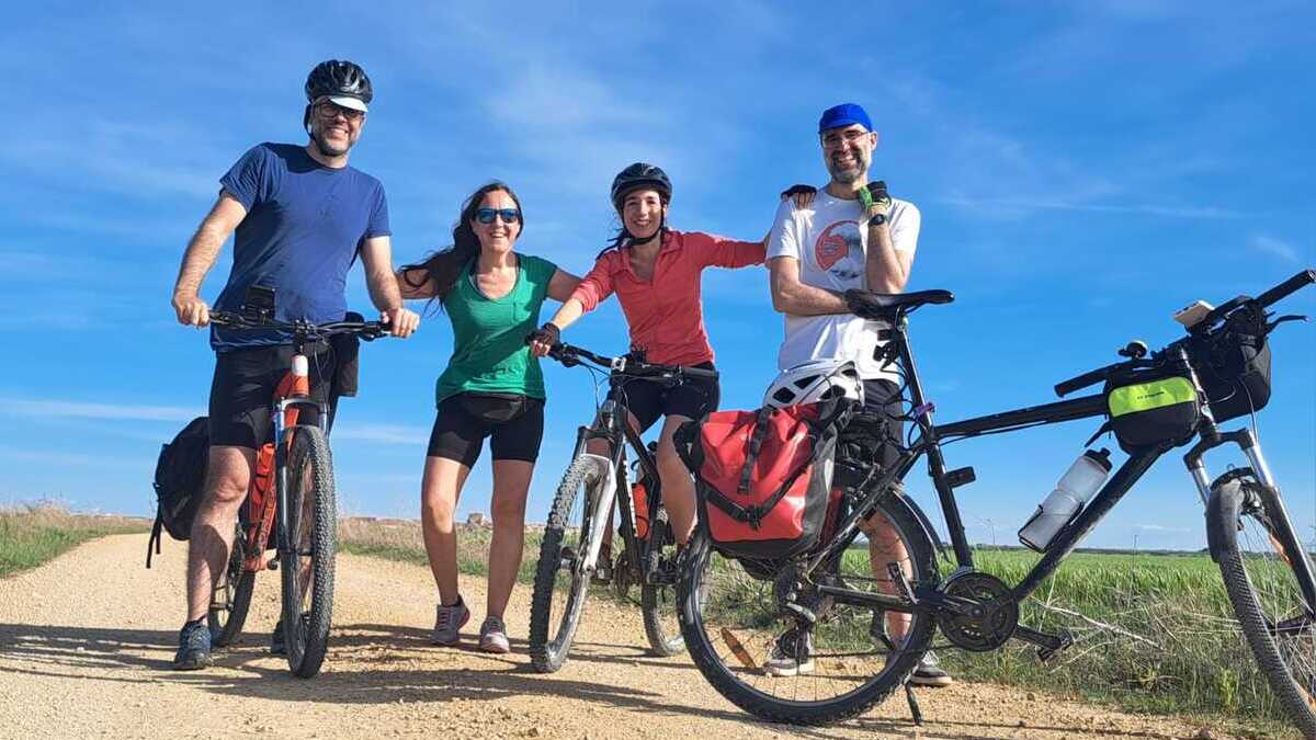 Alejandro Porto supera los 260 kilómetros del Camino de Santiago para concienciar sobre el glioblastoma
