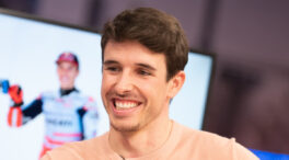 Álex Márquez, más allá del campeón de MotoGP: de ser «el hermano de» al apoyo de su novia