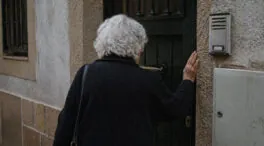 El calvario de una mujer de 91 años: ha tenido que mantener desde 2022 a sus okupas