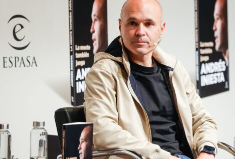 Iniesta mete un gol a RTVE y factura 1,5 millones con su productora para el canal en catalán