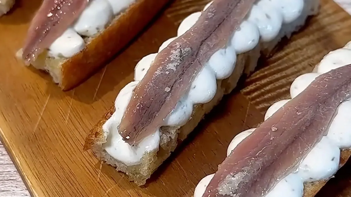 Pablo Suárez, chef español: «Las anchoas de lata mejoran con queso ricotta, alcaparras, ralladura de limón y aceite de oliva»