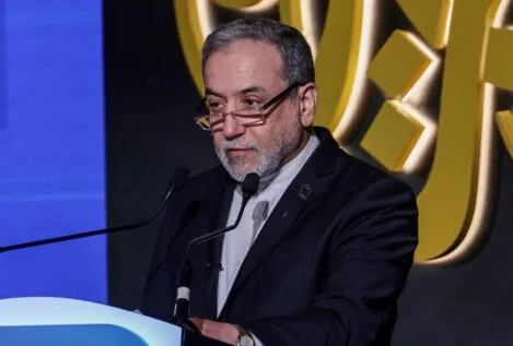 Irán confirma contactos con EEUU pero subraya que su nivel de confianza «es nulo»