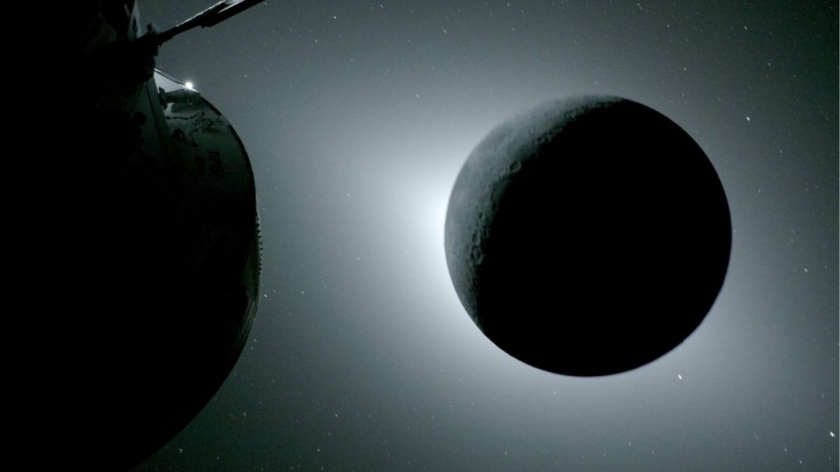 Los astronautas de Artemis II preparan la cabina para el amerizaje, previsto para el sábado