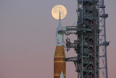 Artemis II iniciará su segunda jornada tras un problema de comunicación y con el inodoro