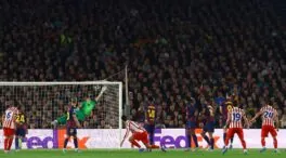 El Atlético de Madrid gana 0-2 al Barcelona en los cuartos de final de la Champions League