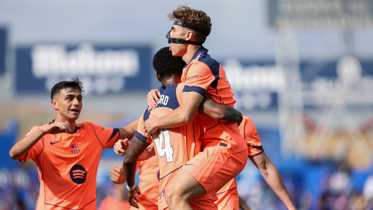 El Barça vence al Getafe y roza el título liguero