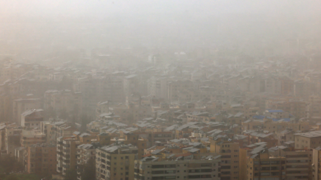 Israel bombardea objetivos en Teherán y Beirut