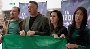 Las bases de Podemos en Andalucía avalan con un 81% negociar la coalición con IU y Sumar