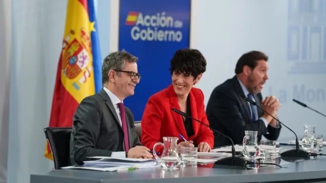 Casi medio Gobierno asiste esta tarde al 20 aniversario de 'El intermedio' del Gran Wyoming