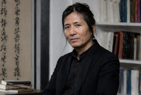 Byung-Chul Han, filósofo, ya lo dijo a sus 62 años: «La búsqueda obsesiva de la felicidad no es buena, acaba produciendo cansancio y vacío»