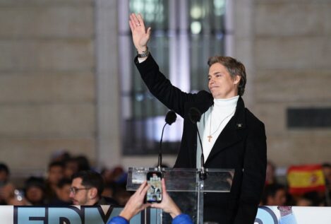 Carlos Baute pide perdón por llamar «mona» a Delcy Rodríguez: «Me dejé llevar»