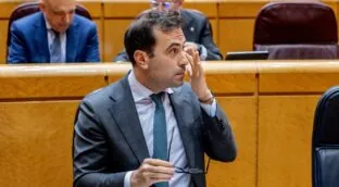 El ministro Cuerpo se estrena en el Senado evitando enfrentarse al PP por la corrupción