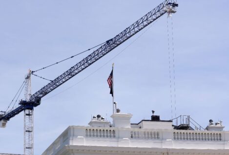 Un juez frena la construcción del salón de baile de Trump afeando argumentos «hipócritas»
