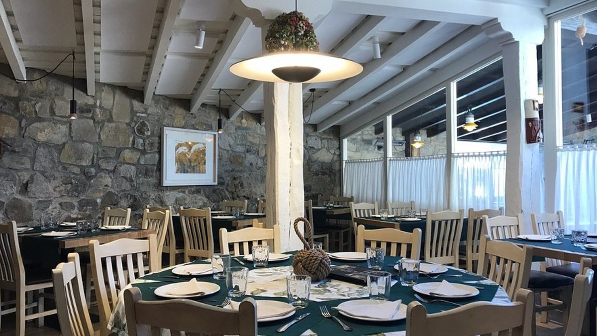 Casa Cofiño, el templo del cocido montañés que se hizo famoso por una autopista