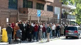 El Gobierno recibe 13.500 solicitudes para la regularización de inmigrantes en 24 horas