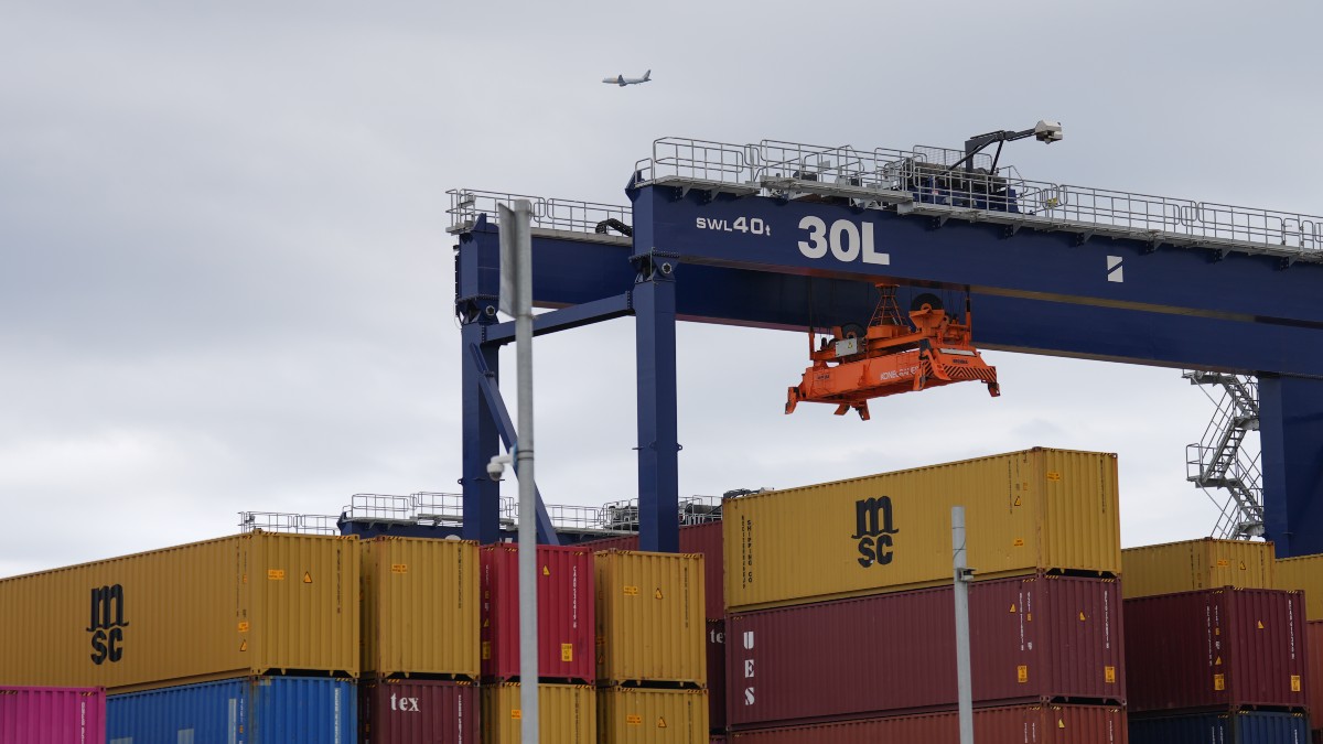 Los precios de exportaciones industriales subieron un 1,2% en marzo