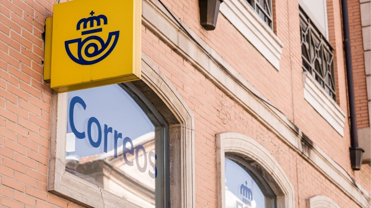 Empieza el plazo para solicitar la regularización extraordinaria en más de 400 oficinas