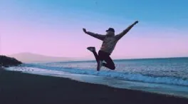 Daniel Kahneman, psicólogo y premio Nobel, ya lo avisó hace 15 años: «Para tener más felicidad no debes controlar tu dinero, sino tu tiempo»